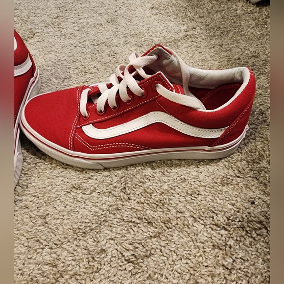Vans Classic Red Shoe - Picture 3 of 5
